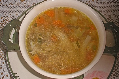 Mutters Hühnersuppe 10
