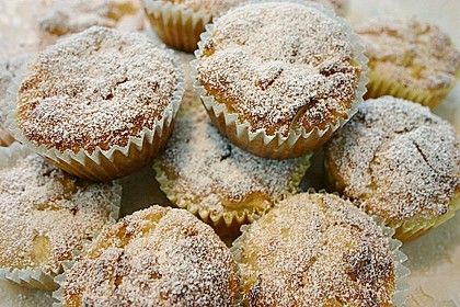 Apfel - Muffins 12