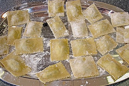Spinat - Ravioli 6