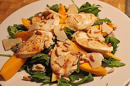 Mozzarella mit Mango und Rucola 4
