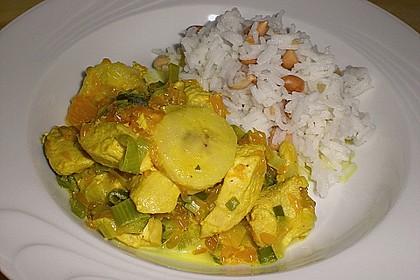 Geschnetzeltes Bombay mit Erdnuss - Reis 2