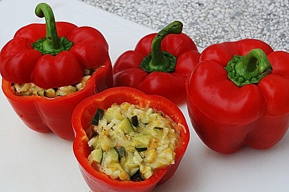 Vegetarisch gefüllte Paprika