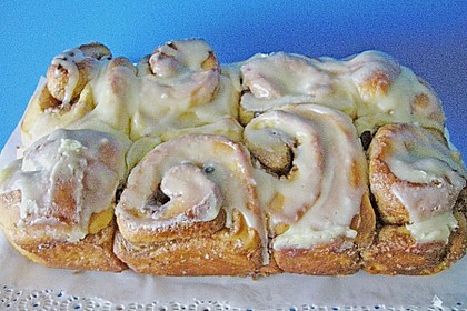 Cinnabon Rolls 11