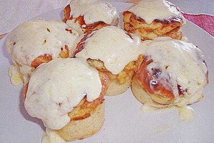 Cinnabon Rolls 8