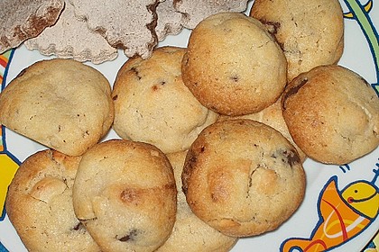 Cookies mit weißer und dunkler Schokolade und Nüssen (aus den USA) 12