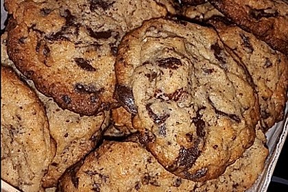 Cookies mit weißer und dunkler Schokolade und Nüssen (aus den USA) 14