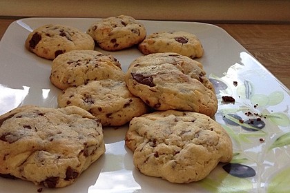 Cookies mit weißer und dunkler Schokolade und Nüssen (aus den USA) 17