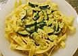 Nudel - Curry mit Zucchini