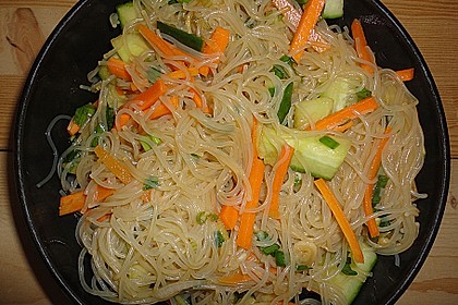 Glasnudelsalat mit Chili - Dressing 2