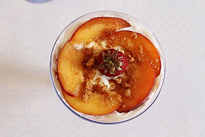 Erdbeer-Pfirsich Tiramisu 4