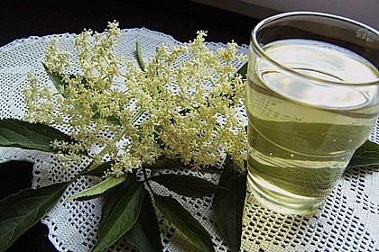 Holundersirup 3