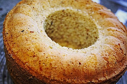 Amaretto - Haselnusskuchen 14