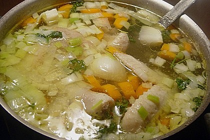 Hühnersuppe mit Reis 13