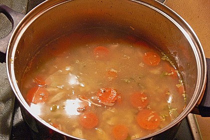 Hühnersuppe mit Reis 16