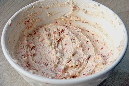 Fetacreme mit Paprika und Kräutern 30