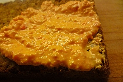 Fetacreme mit Paprika und Kräutern 34