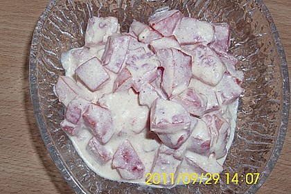 Tomatensalat mit Schmand und Honigsenf 8