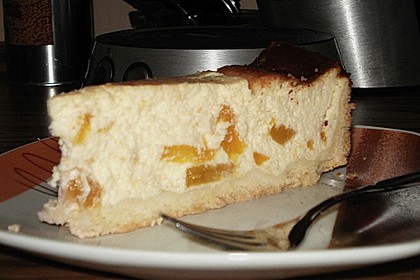 K&auml;sekuchen mit Waldbeeren 5