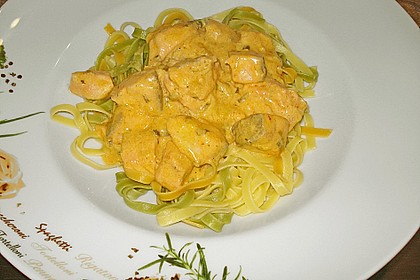 Bandnudeln mit frischem Lachs 9