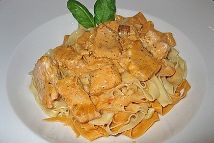 Bandnudeln mit frischem Lachs 19
