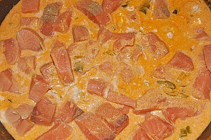 Bandnudeln mit frischem Lachs 22