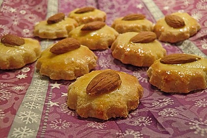 Marzipan - Plätzchen 30
