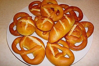 Schw&auml;bische Laugenbrezel 17