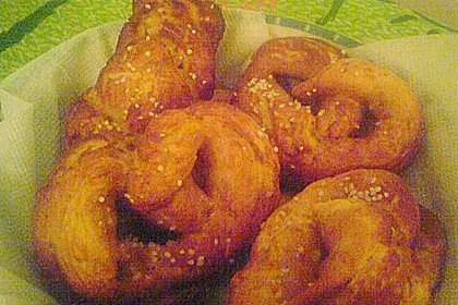 Schw&auml;bische Laugenbrezel 6