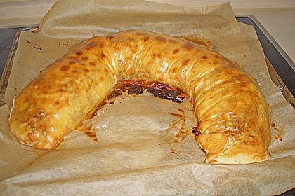 Asiatischer Strudel mit scharfer Pflaumenso&szlig;e 3