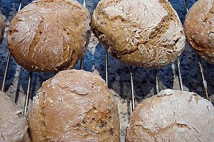 Roggenbrötchen 15