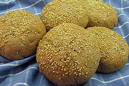 Roggenbrötchen 23
