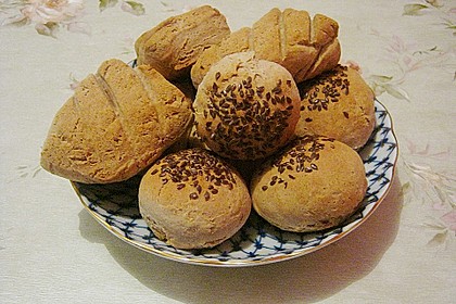 Roggenbrötchen 12