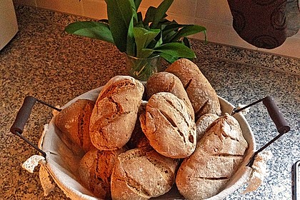 Roggenbrötchen 2