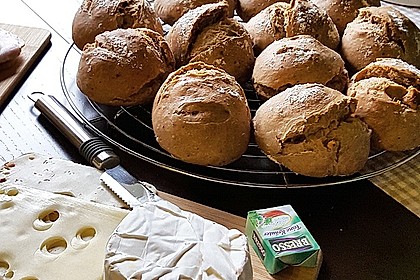 Roggenbrötchen 3