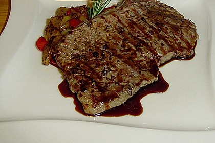 Alberto's Lammfilet mit Balsamico - Honigsauce 6