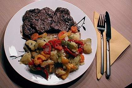 Alberto's Lammfilet mit Balsamico - Honigsauce 4
