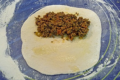 G&ouml;zleme mit Hackfleisch 5