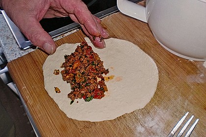G&ouml;zleme mit Hackfleisch 7