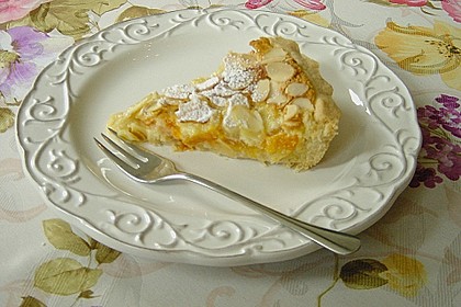 Aprikosenkuchen mit Mandelguss 12
