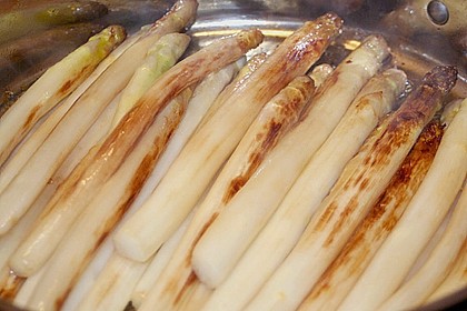 Gebratener Spargel mit Honig und Ziegenfrischkäse - Crêpes 12