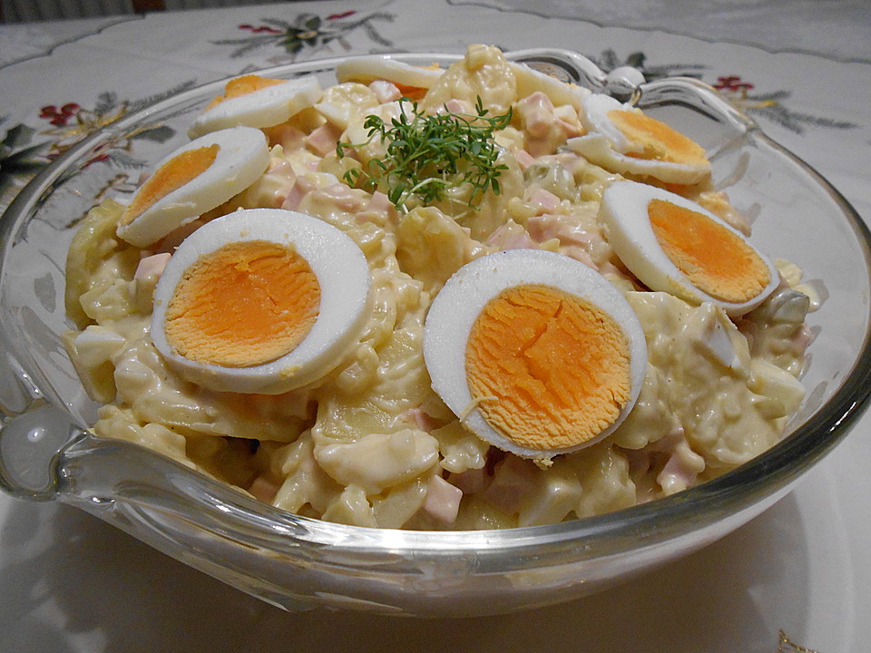 Omas bester Kartoffelsalat mit Mayonnaise (Rezept mit Bild) | Chefkoch.de
