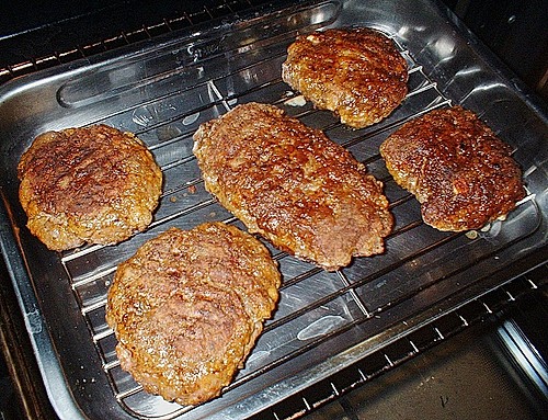 Pleskavica — Rezepte Suchen