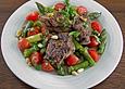 Italienischer Spargelsalat mit H&auml;hnchenleber