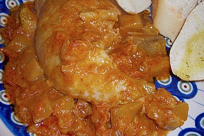 H&auml;hnchenkeulen mit Auberginen, Tomaten und Feigen