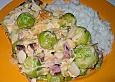 Rosenkohlgratin mit Speck und Mandeln