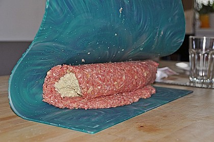 Hackbraten mit Roquefort - F&uuml;llung 2