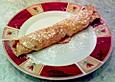 Palatschinken mit Marillenmarmelade