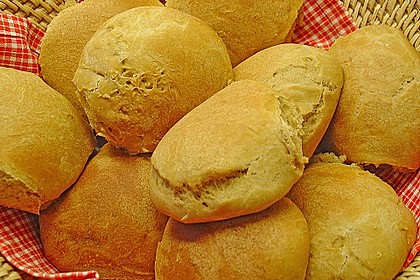Frische Sonntagsbr&ouml;tchen Bonifatius