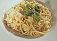 Lachsnudeln mit Parmesan