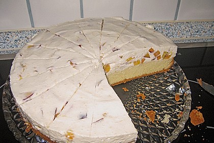 Nektarinentorte mit K&auml;se - Sahne 4